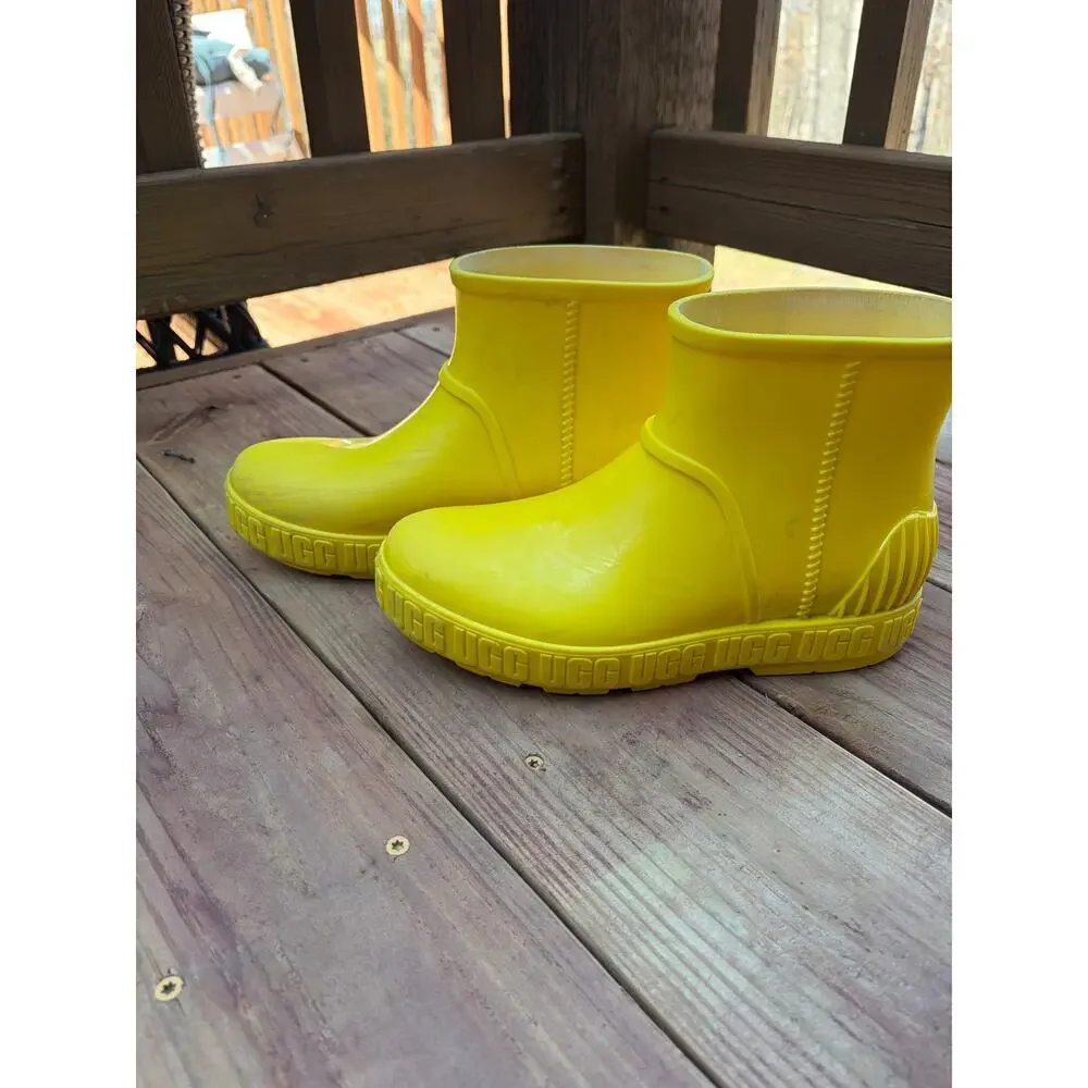 UGG Drizlita Yellow Rubber Rain Boots Waterproof Ankle Boots Kids Size 5